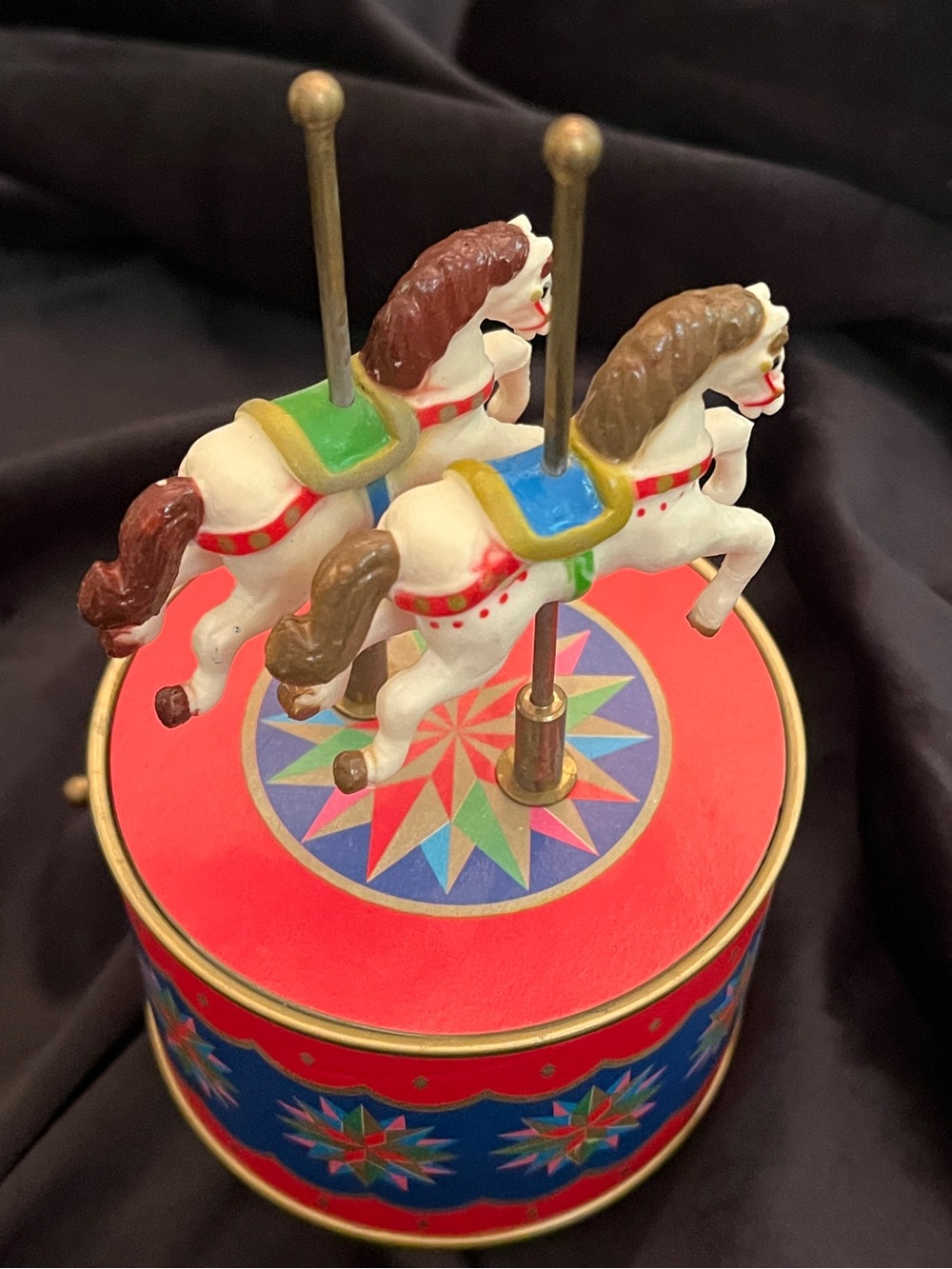 Vintage Otagiri Japan Carousel Music Box – Carousel Waltz – Working